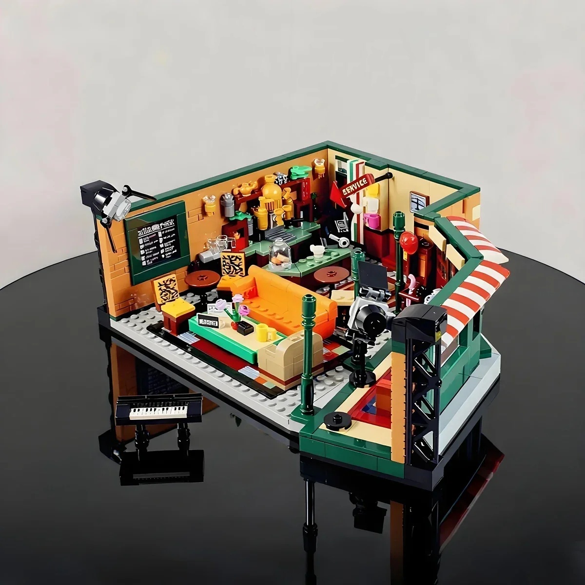 Friends House Family Classic C - Building Blocks recension och pris