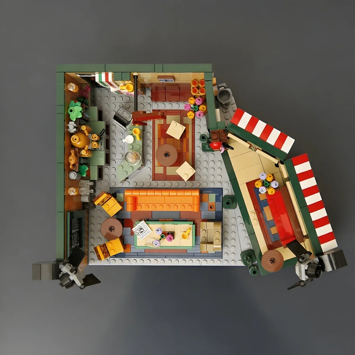 Friends House Family Classic C - Building Blocks recension och pris